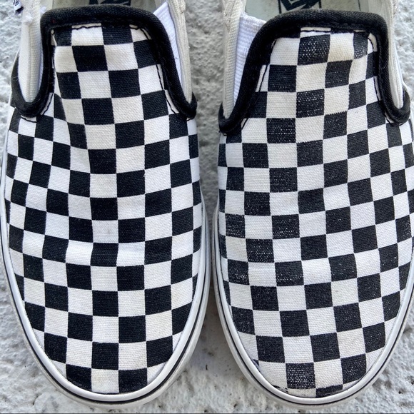 Checkered Vans Slip On - Picture 5 of 7